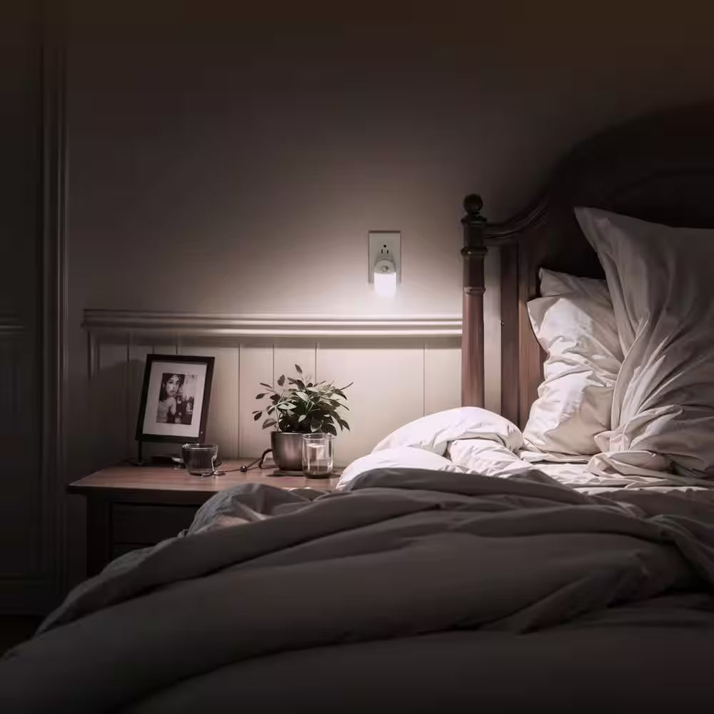 Motion Sensor Night Light Plug-In, 4-Pack, 5000K Daylight White, Adjustable Brightness for Bathroom, Bedroom, Hallway